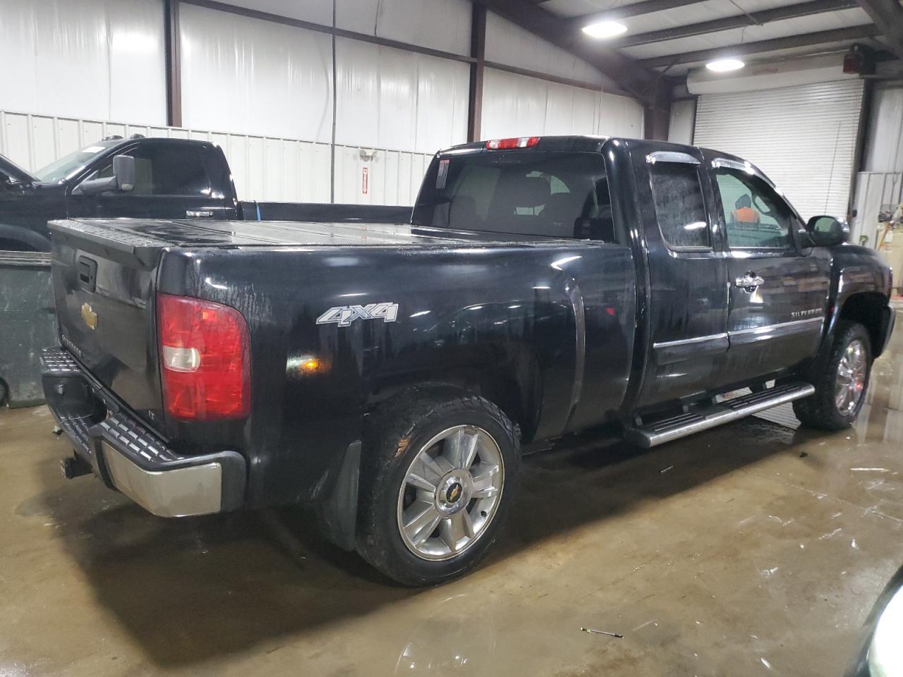 2013 CHEVROLET SILVERADO - Image 3