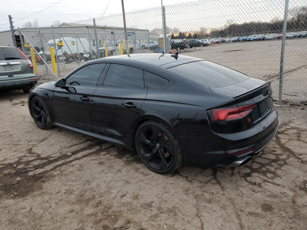 2019 AUDI RS5 - Фото 2