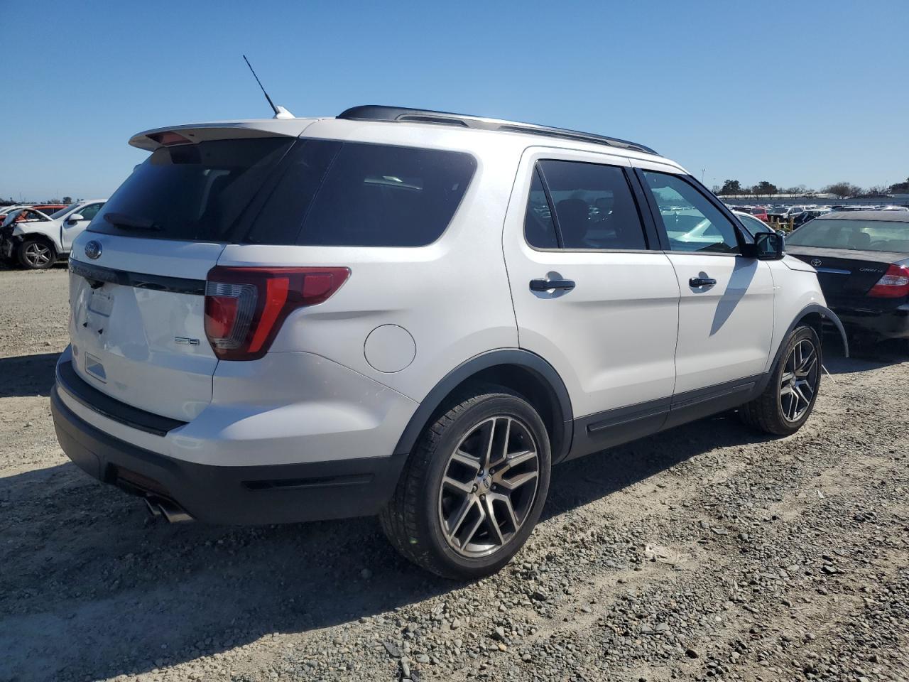 2018 FORD EXPLORER S - Image 3
