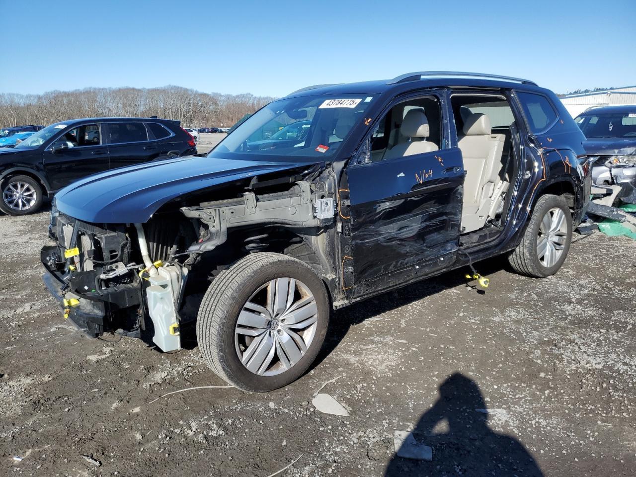 2019 VOLKSWAGEN ATLAS SE