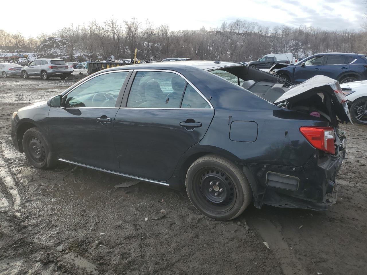 2012 TOYOTA CAMRY HYBR - Image 2