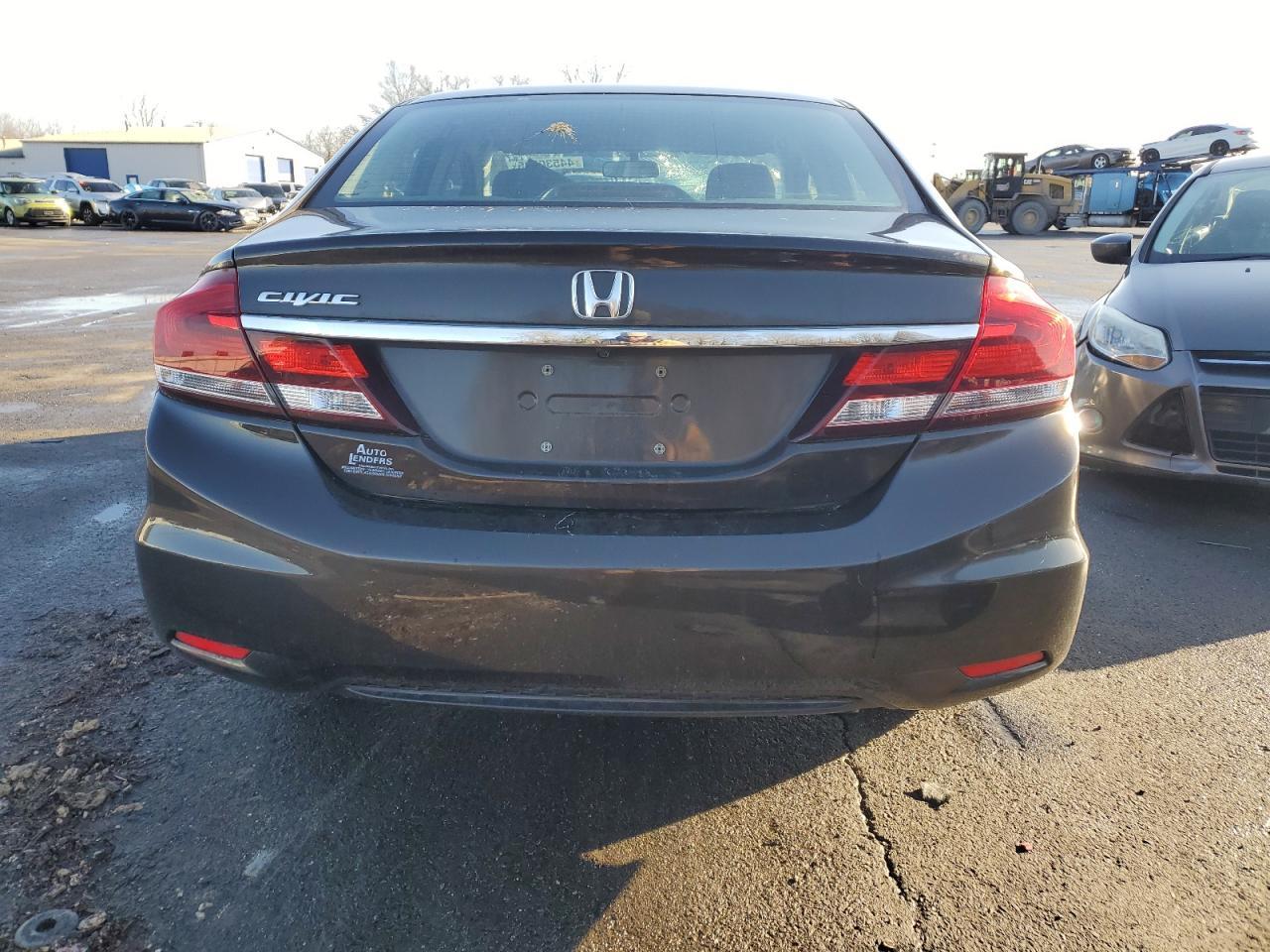 2013 HONDA CIVIC LX - Фото 6