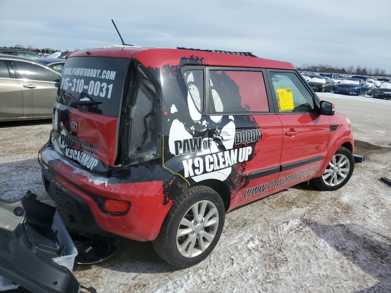 2013 KIA SOUL + - Image 3