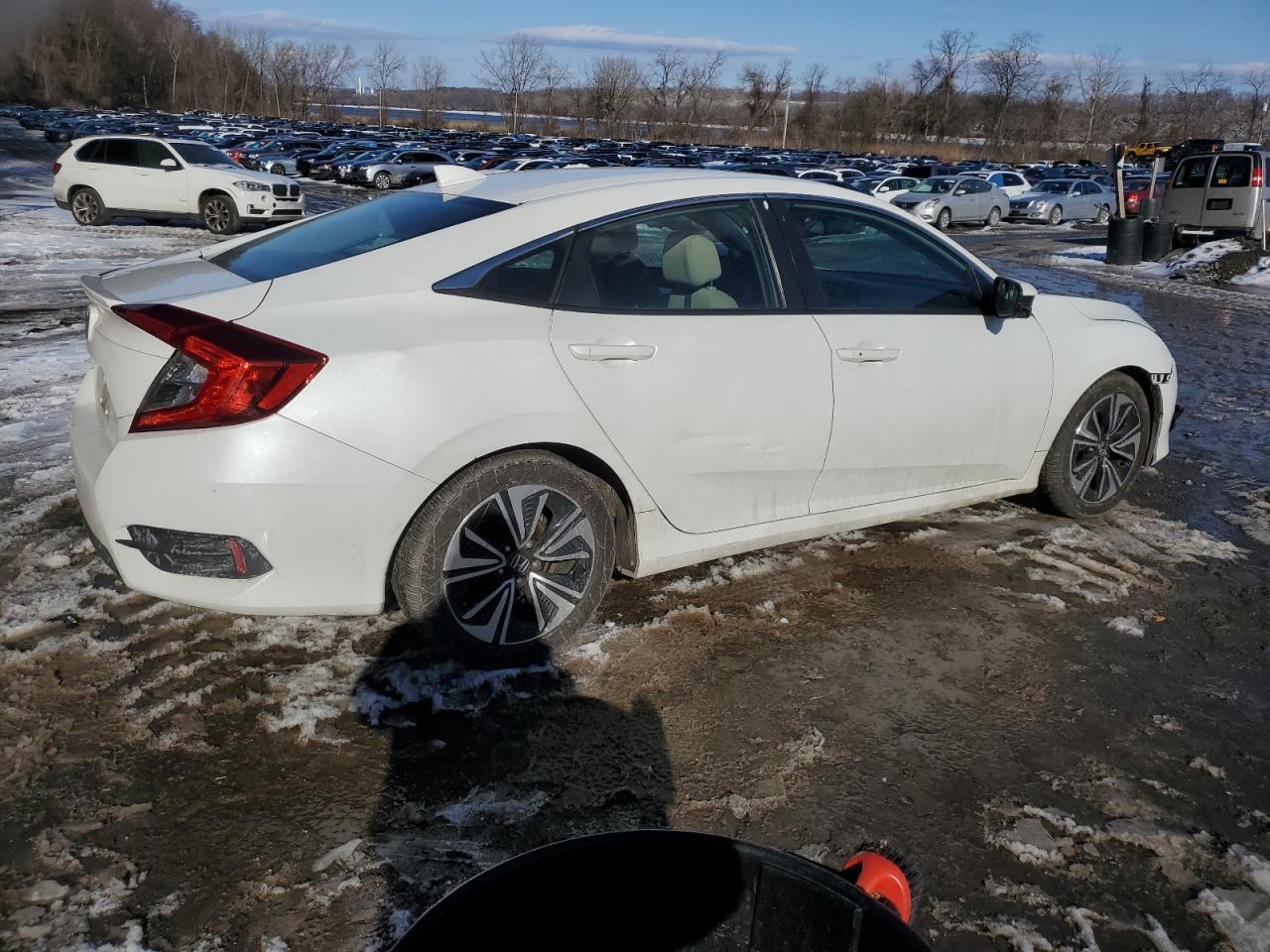 2016 HONDA CIVIC EX - Image 3