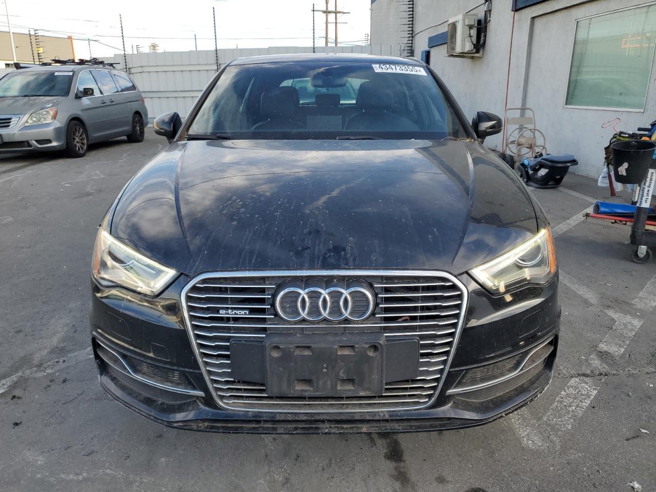 2016 AUDI A3 E-TRON - Image 5