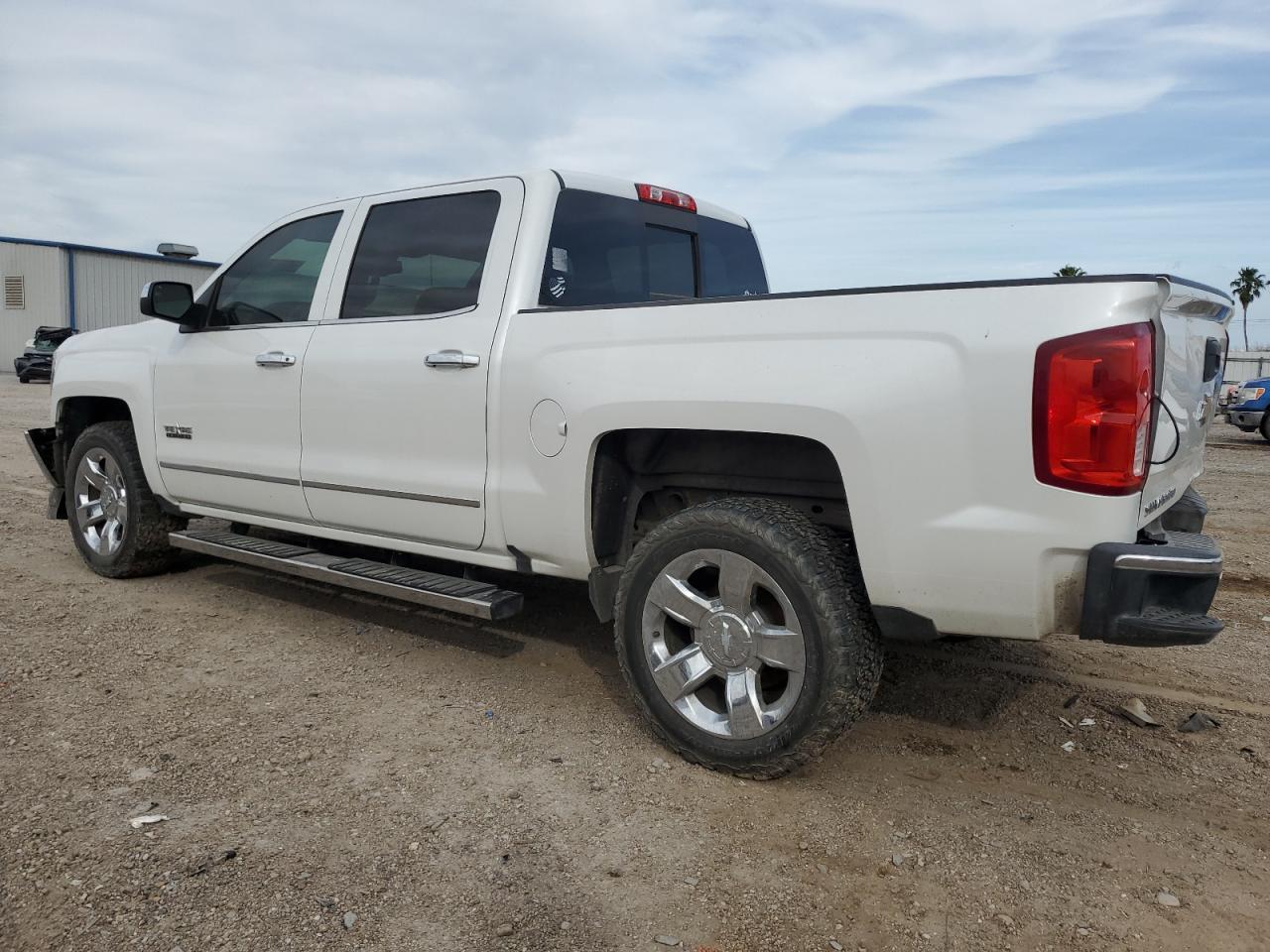 2016 CHEVROLET SILVERADO - Фото 2