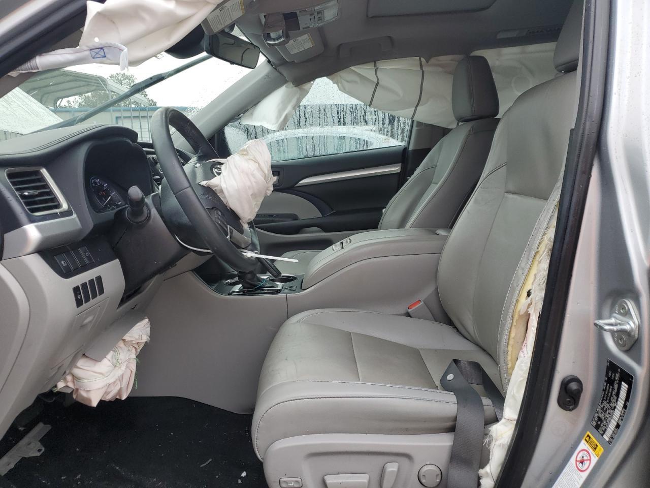 2019 TOYOTA HIGHLANDER - Фото 7