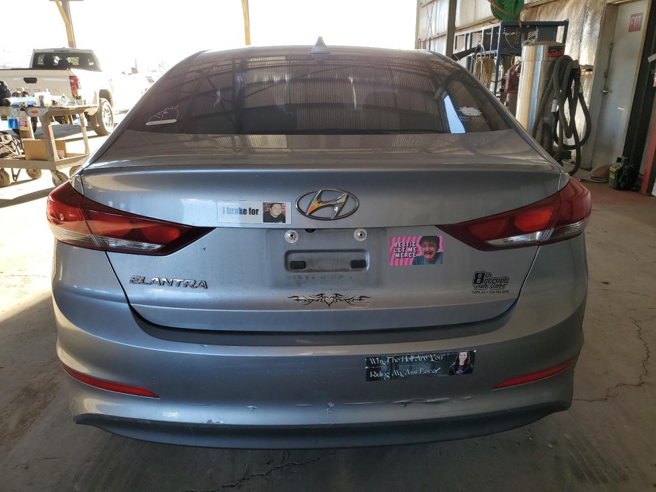 2017 HYUNDAI ELANTRA SE - Image 6