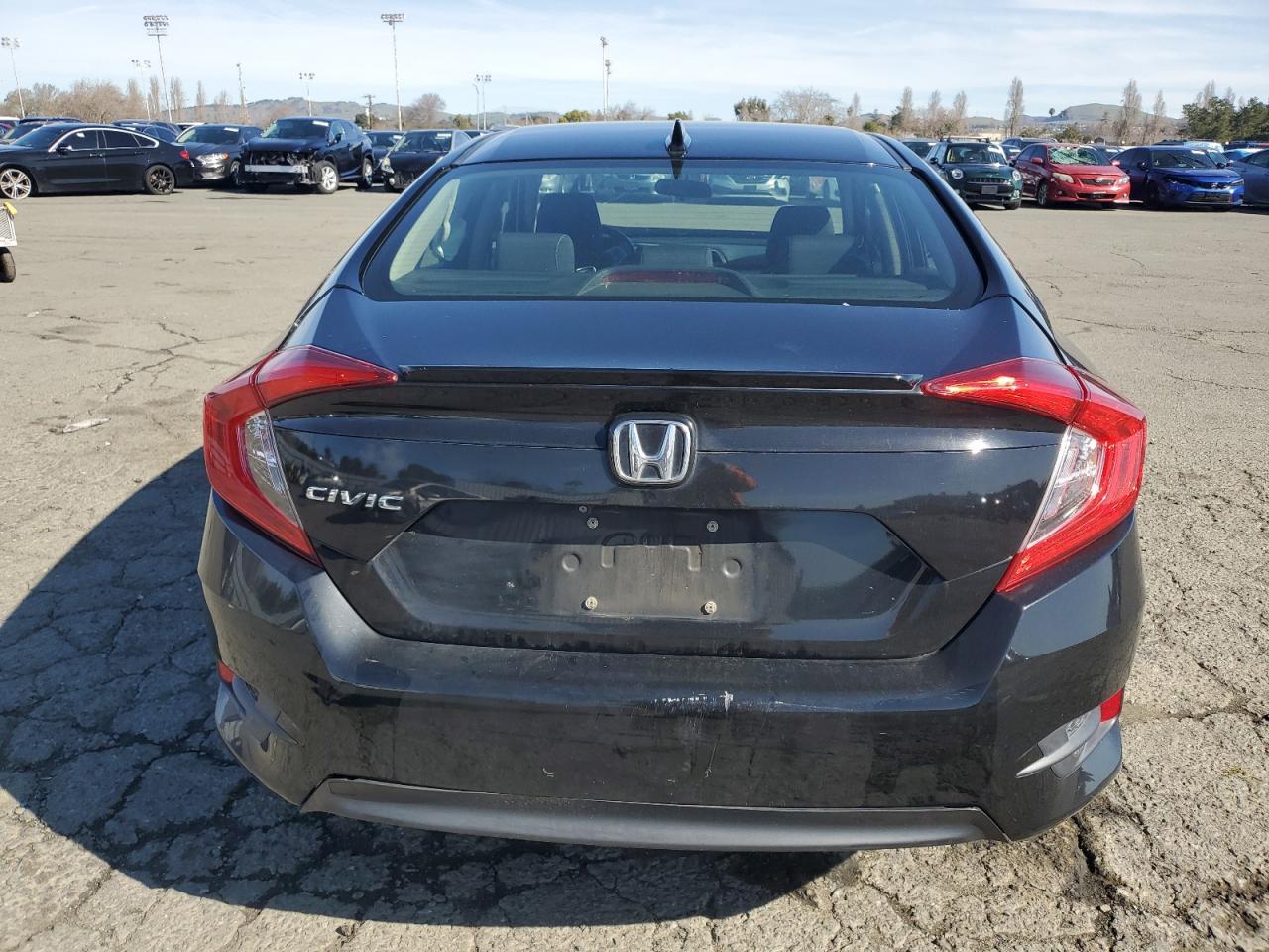 2018 HONDA CIVIC EX - Image 6
