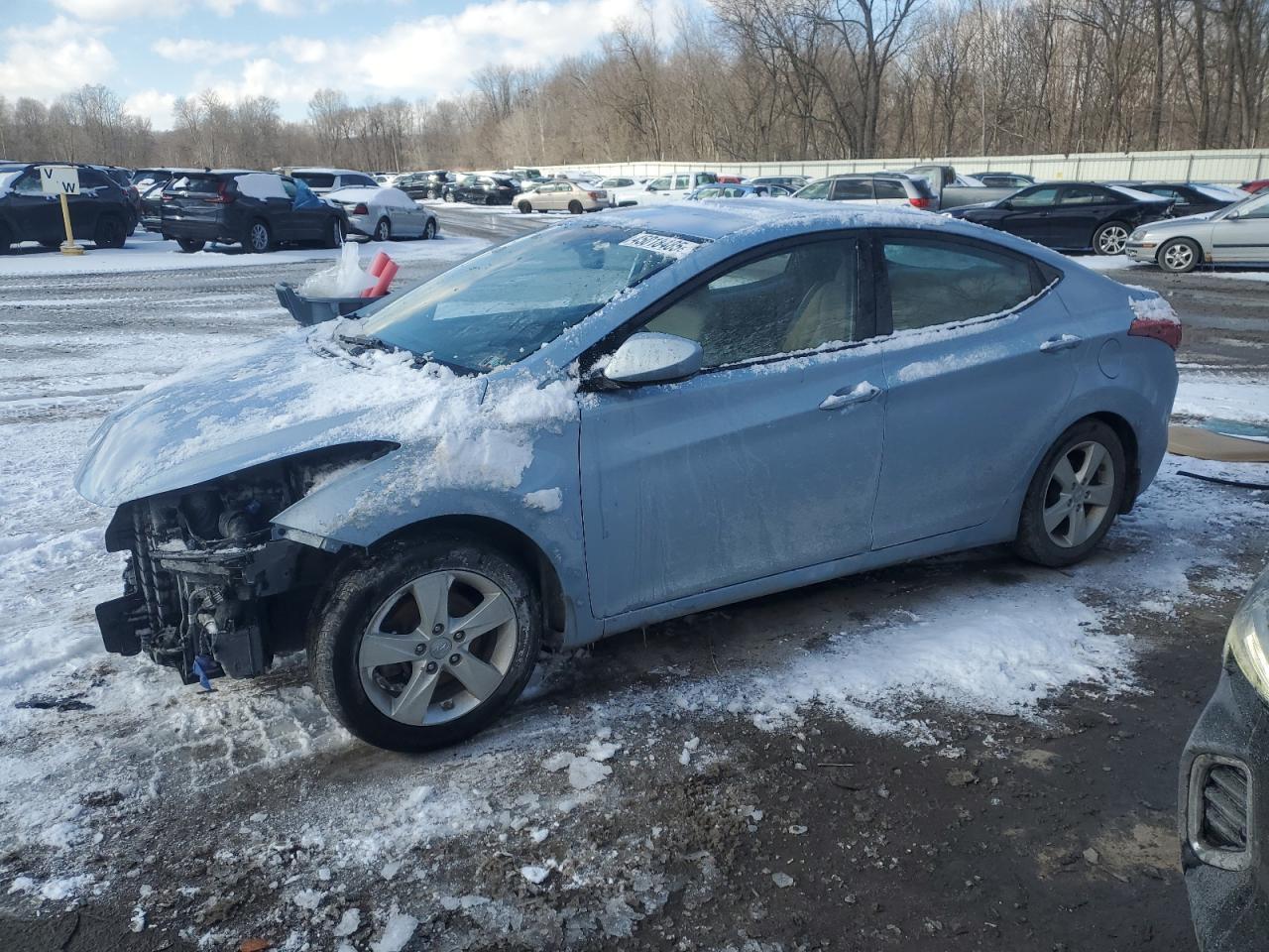 2013 HYUNDAI ELANTRA GL