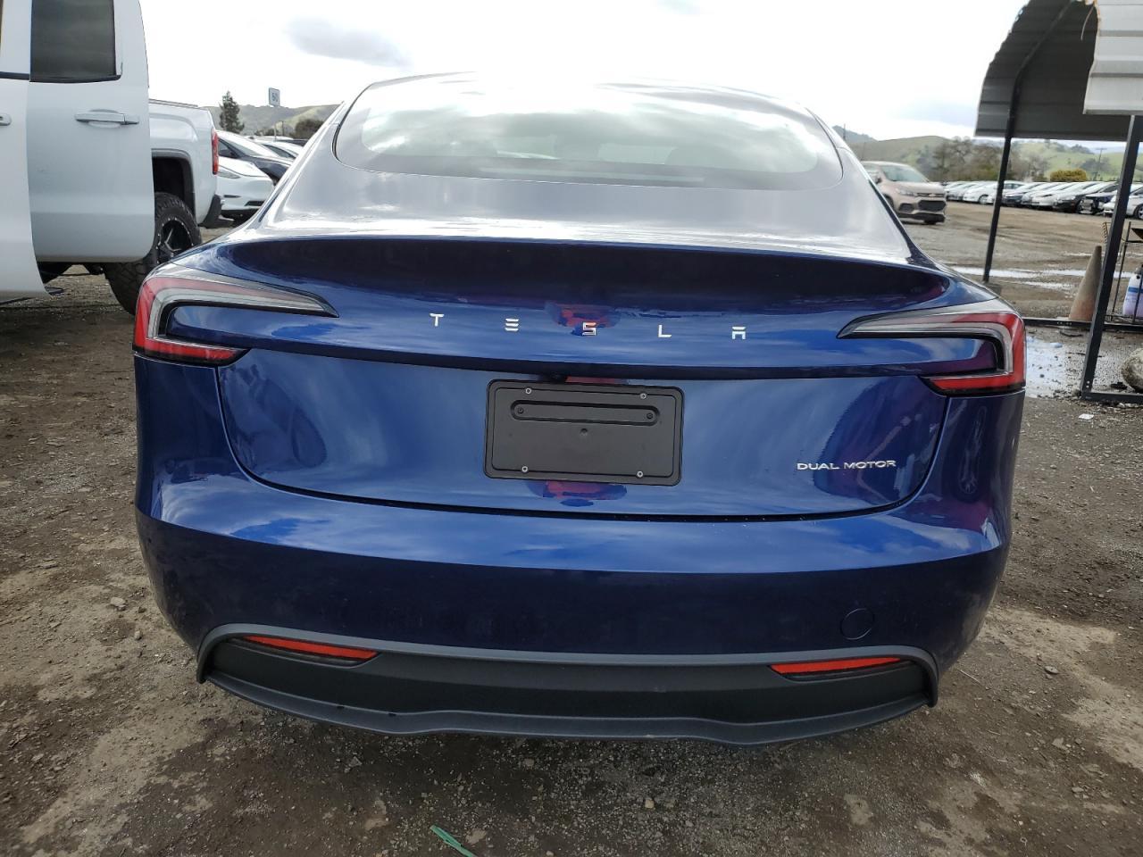 2024 TESLA MODEL 3 - Фото 6
