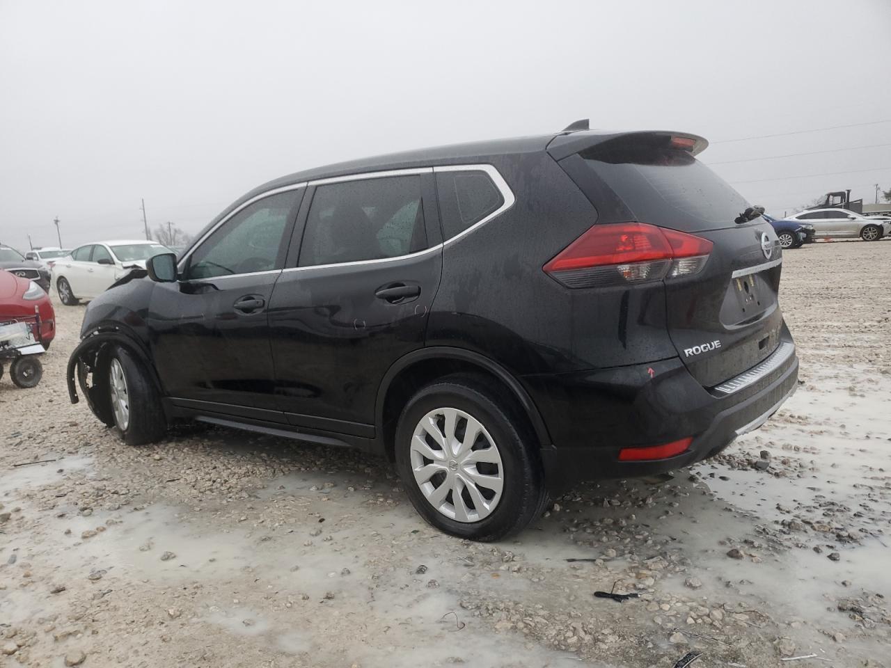 2018 NISSAN ROGUE S - Фото 2