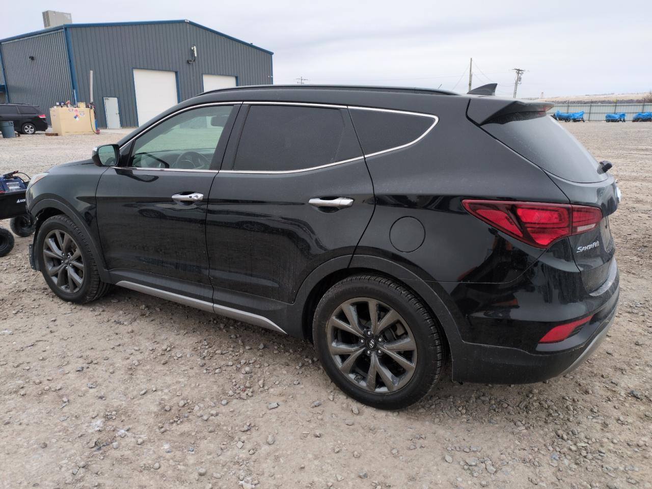 2017 HYUNDAI SANTA FE S - Image 2