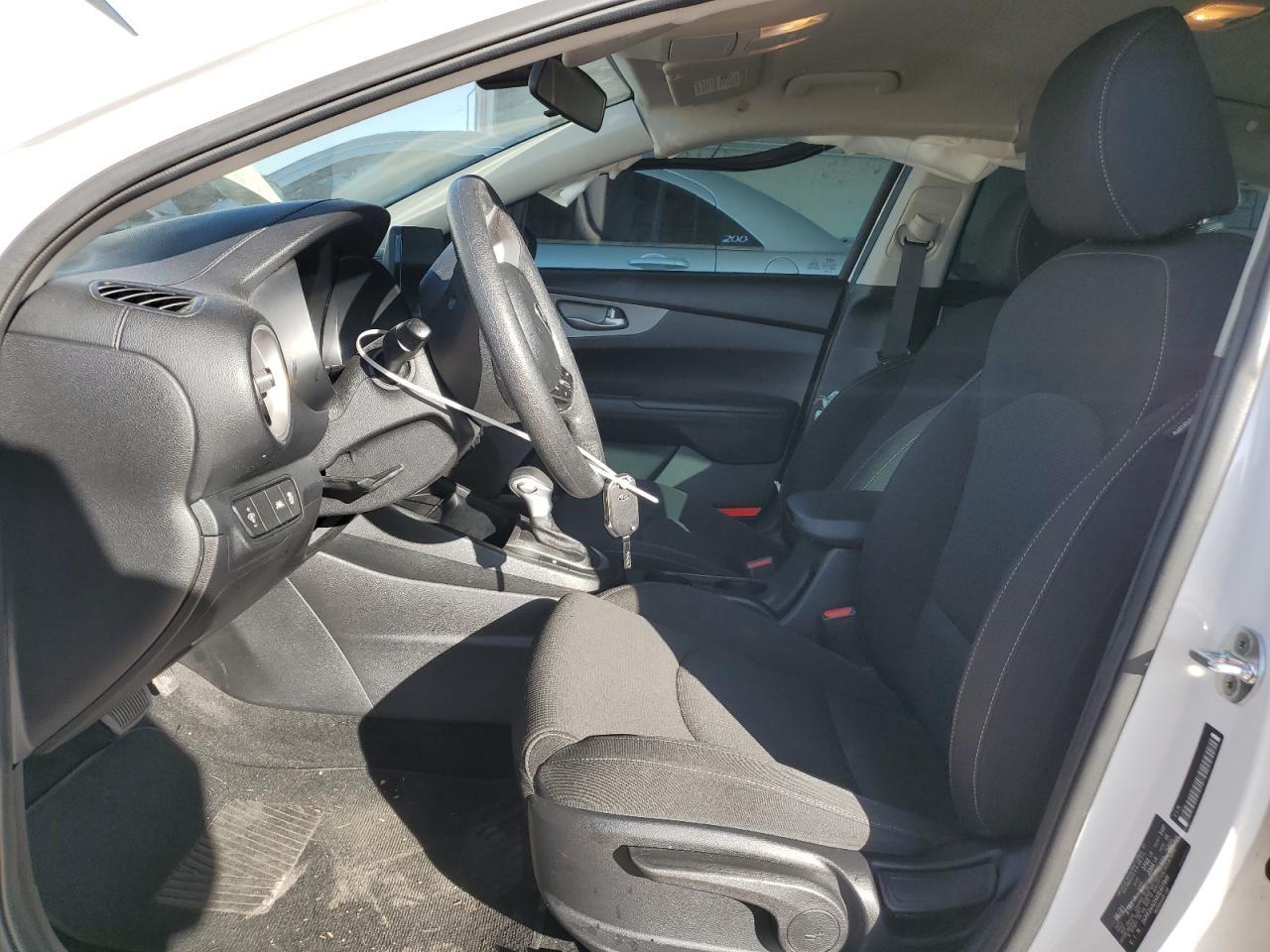 2021 KIA FORTE FE - Фото 7