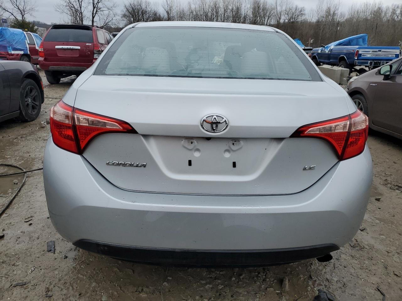 2018 TOYOTA COROLLA L - Image 6