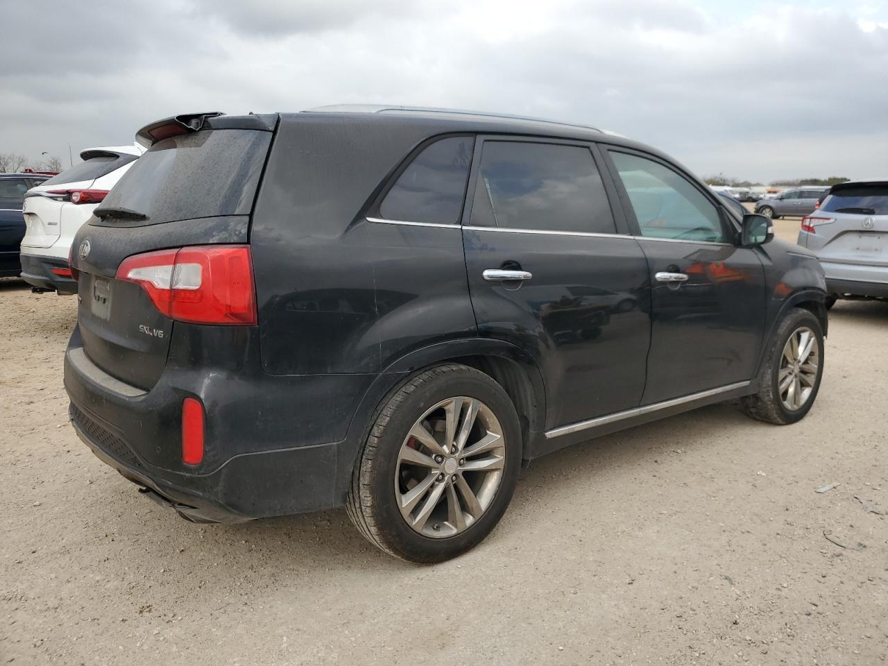 2015 KIA SORENTO SX - Image 3