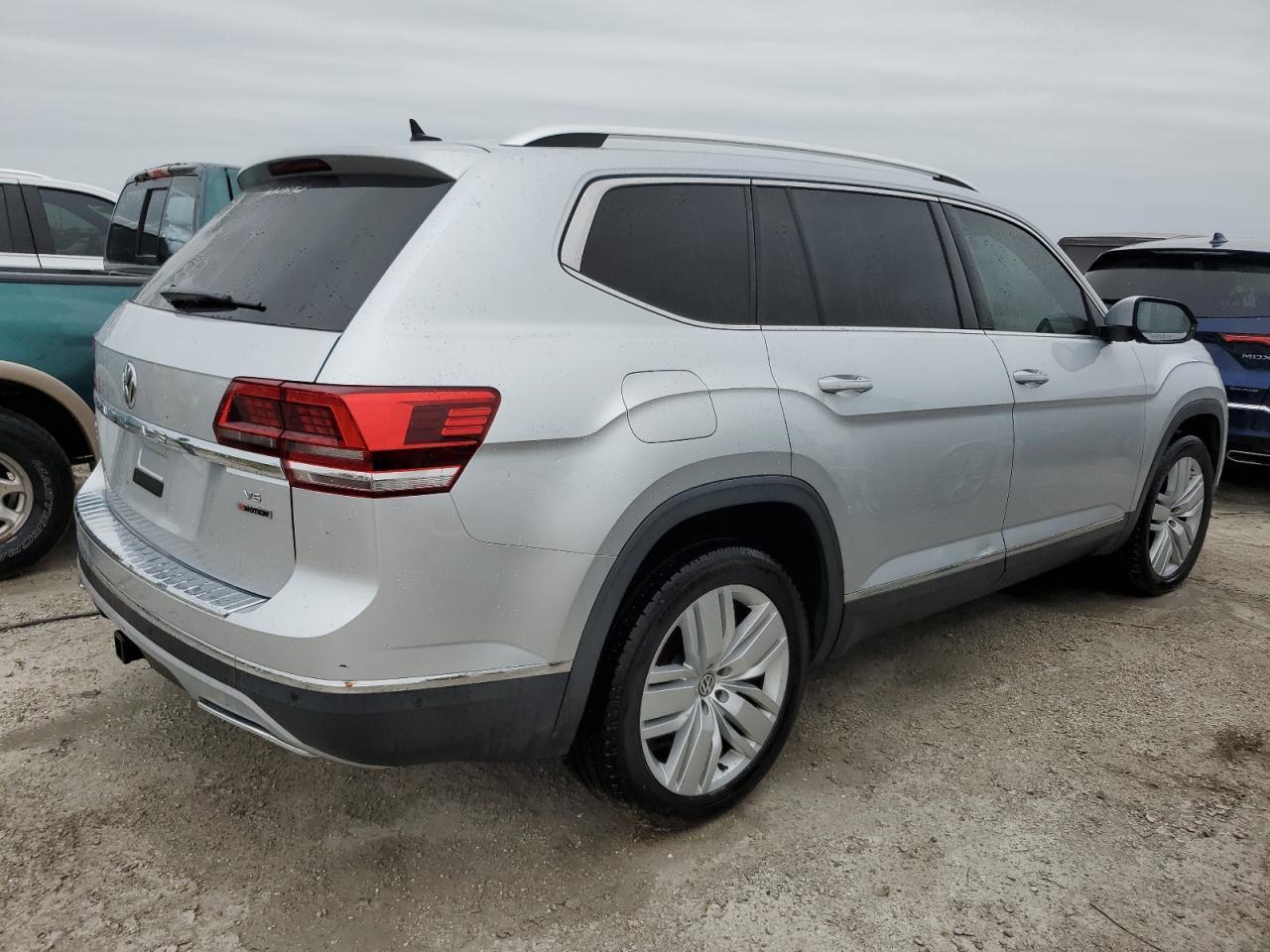 2018 VOLKSWAGEN ATLAS SEL - Image 3