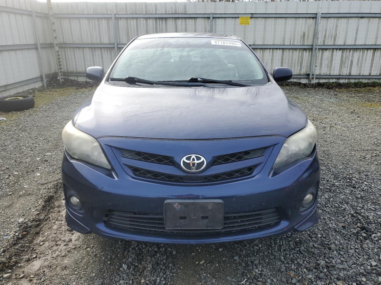 2013 TOYOTA COROLLA BA - Фото 5