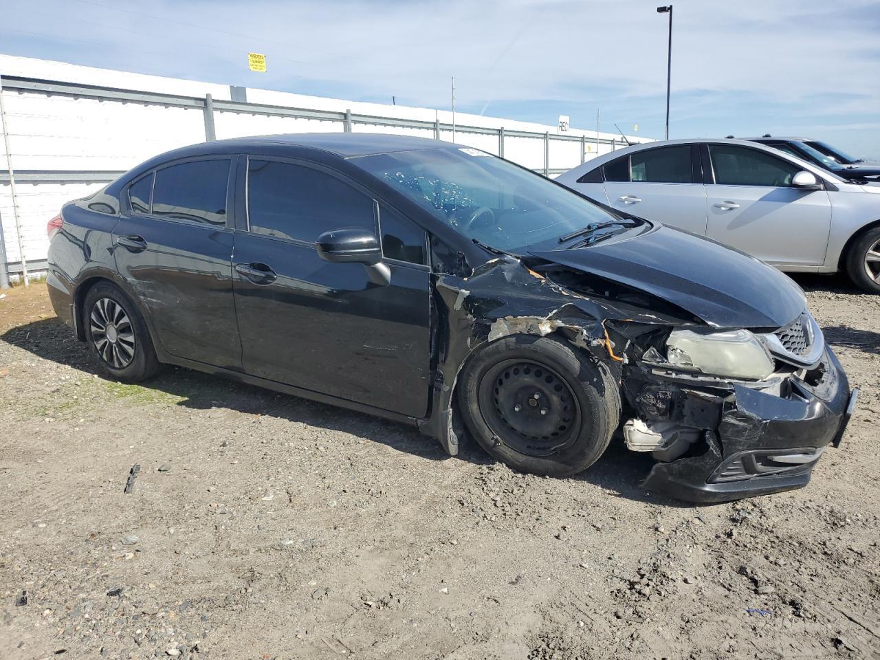 2015 HONDA CIVIC LX - Image 4
