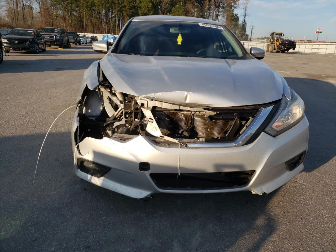2018 NISSAN ALTIMA 2.5 - Image 5