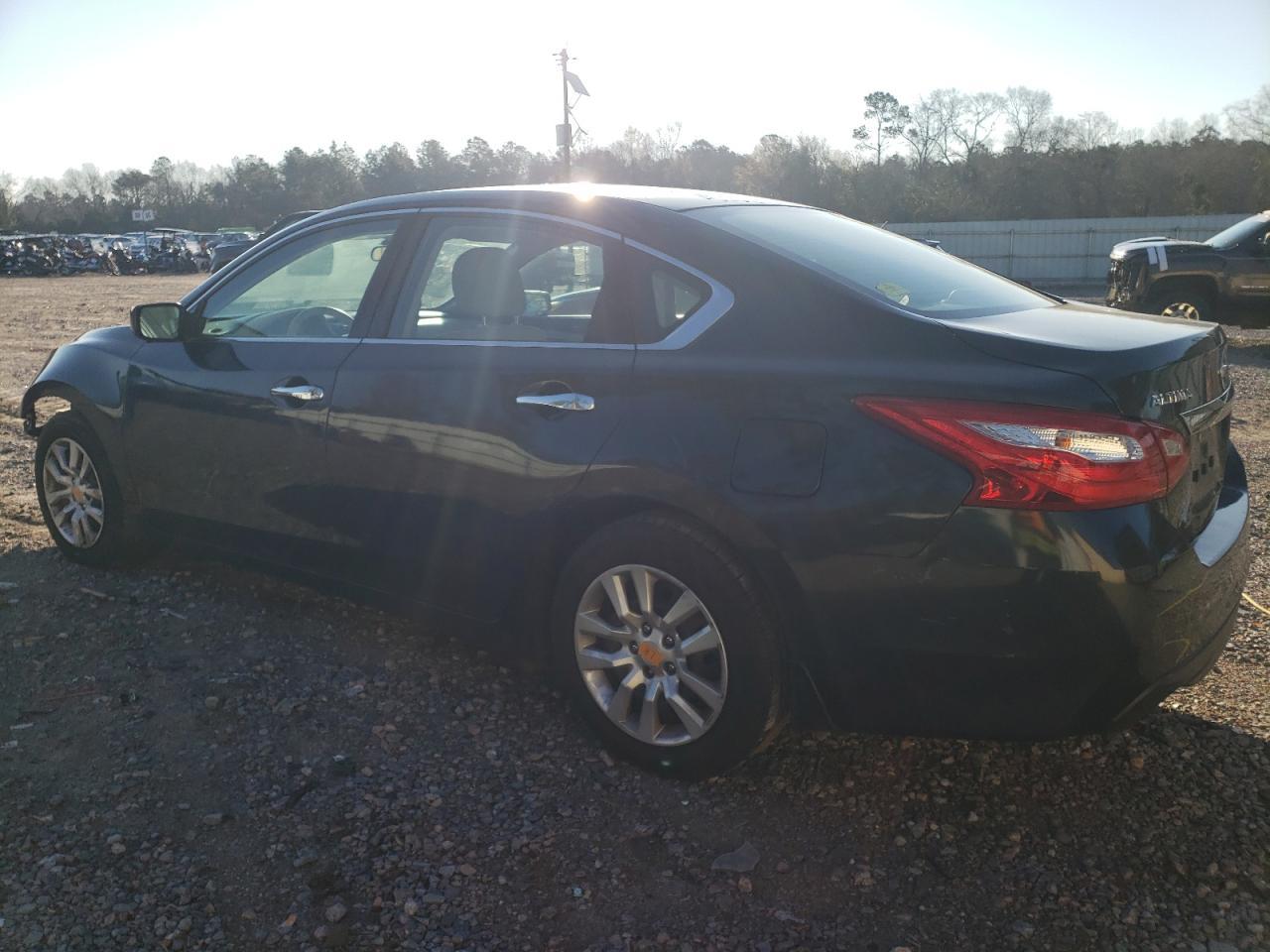 2016 NISSAN ALTIMA 2.5 - Фото 2