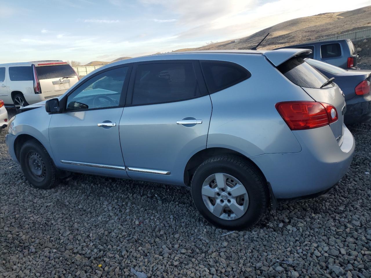 2013 NISSAN ROGUE S - Image 2