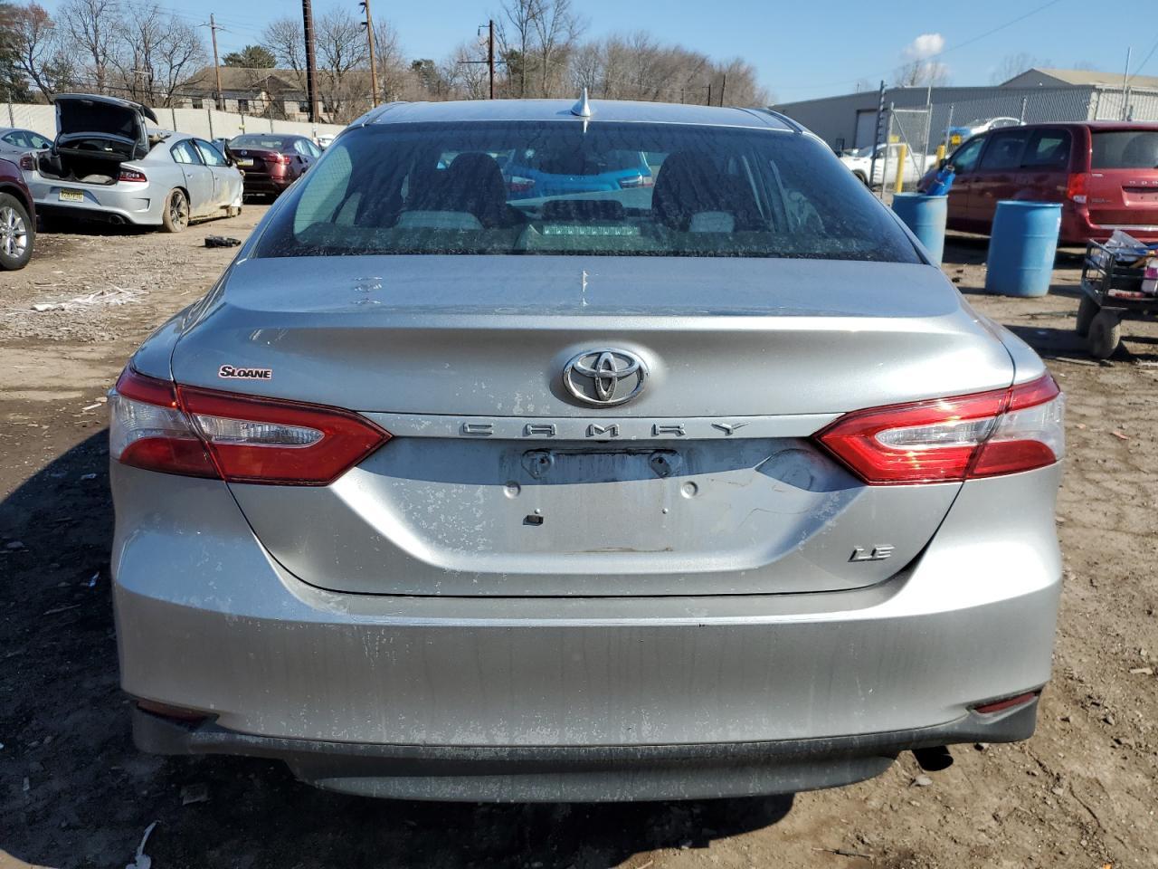 2019 TOYOTA CAMRY L - Фото 6