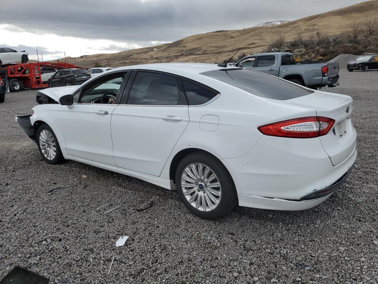 2013 FORD FUSION SE - Фото 2