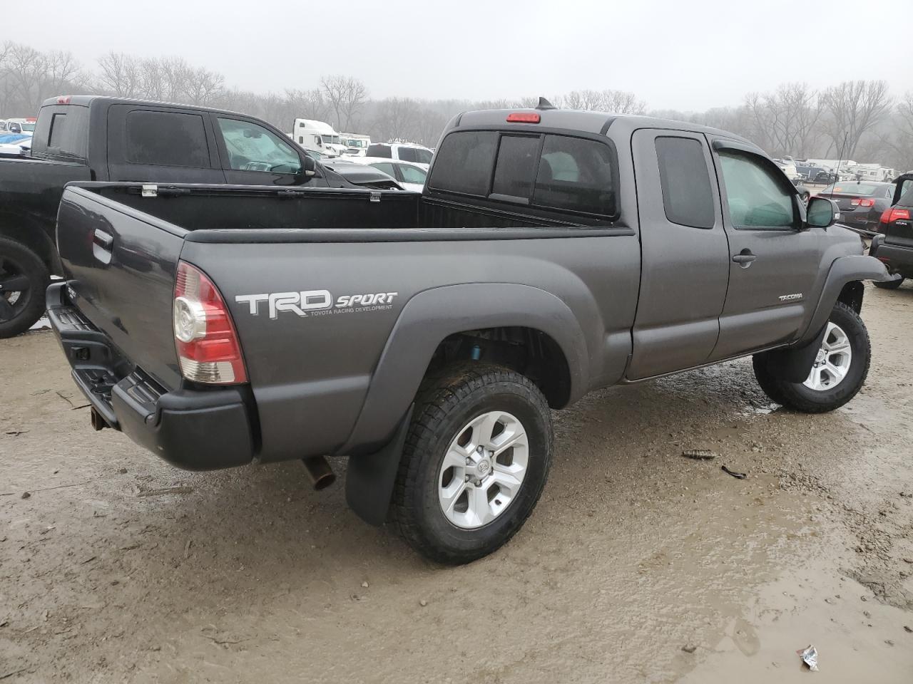 2015 TOYOTA TACOMA ACC - Image 3