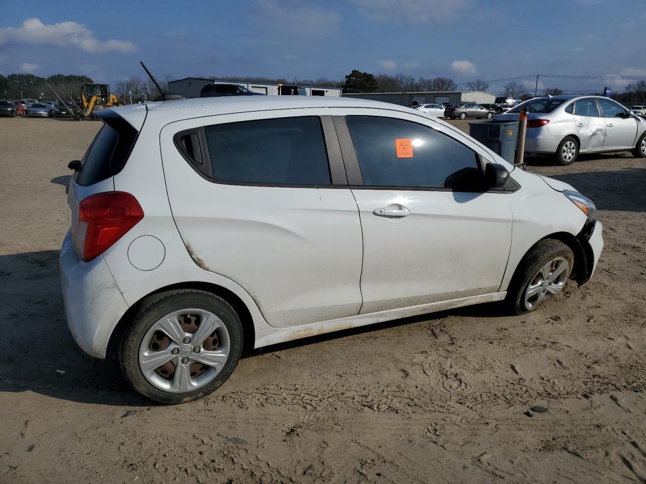 2019 CHEVROLET SPARK LS - Фото 3