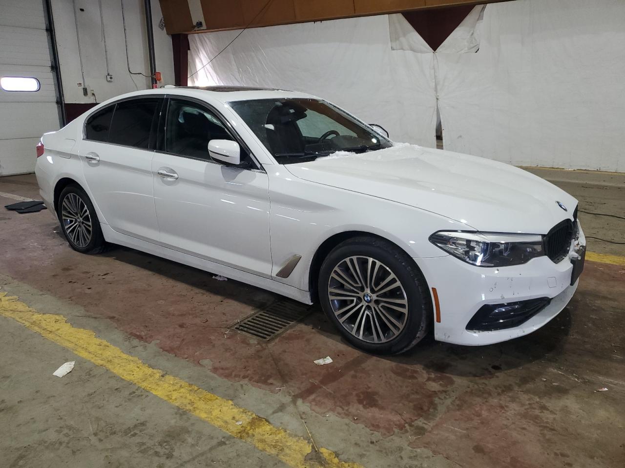 2018 BMW 530 XI - Фото 4