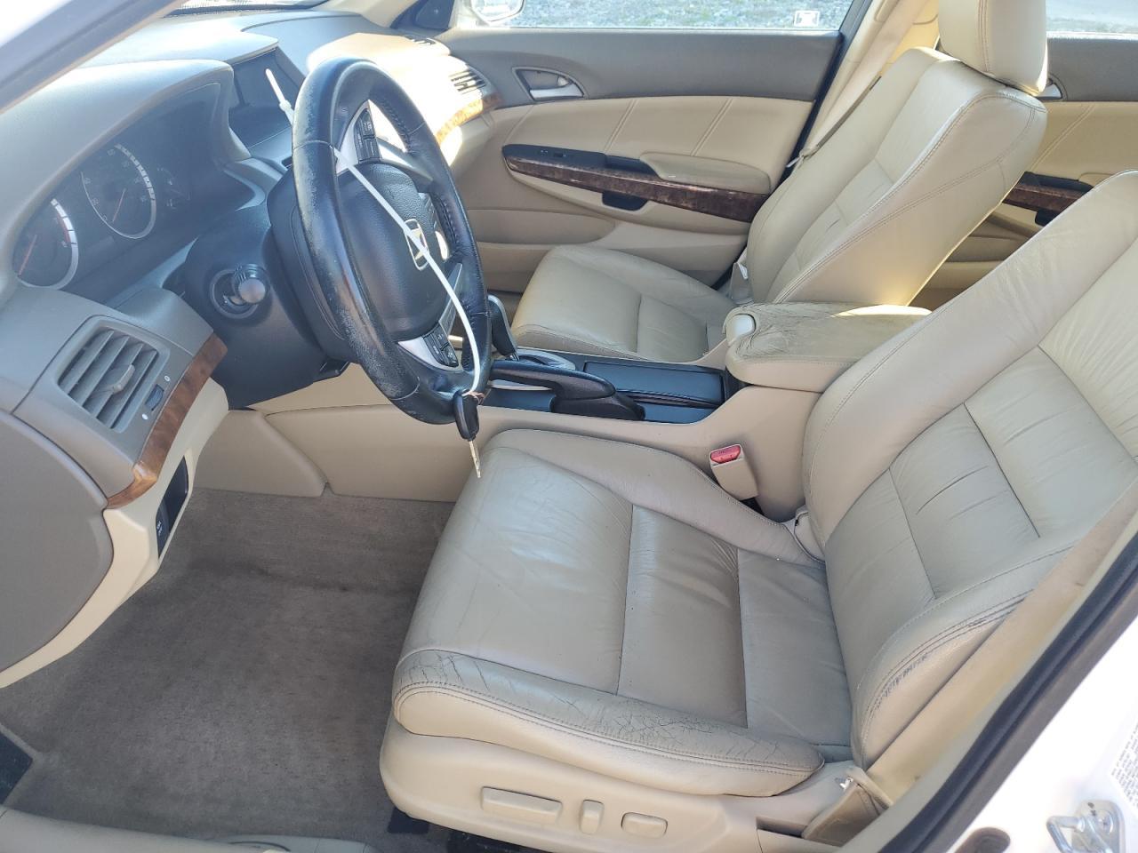 2010 HONDA ACCORD EXL - Image 7
