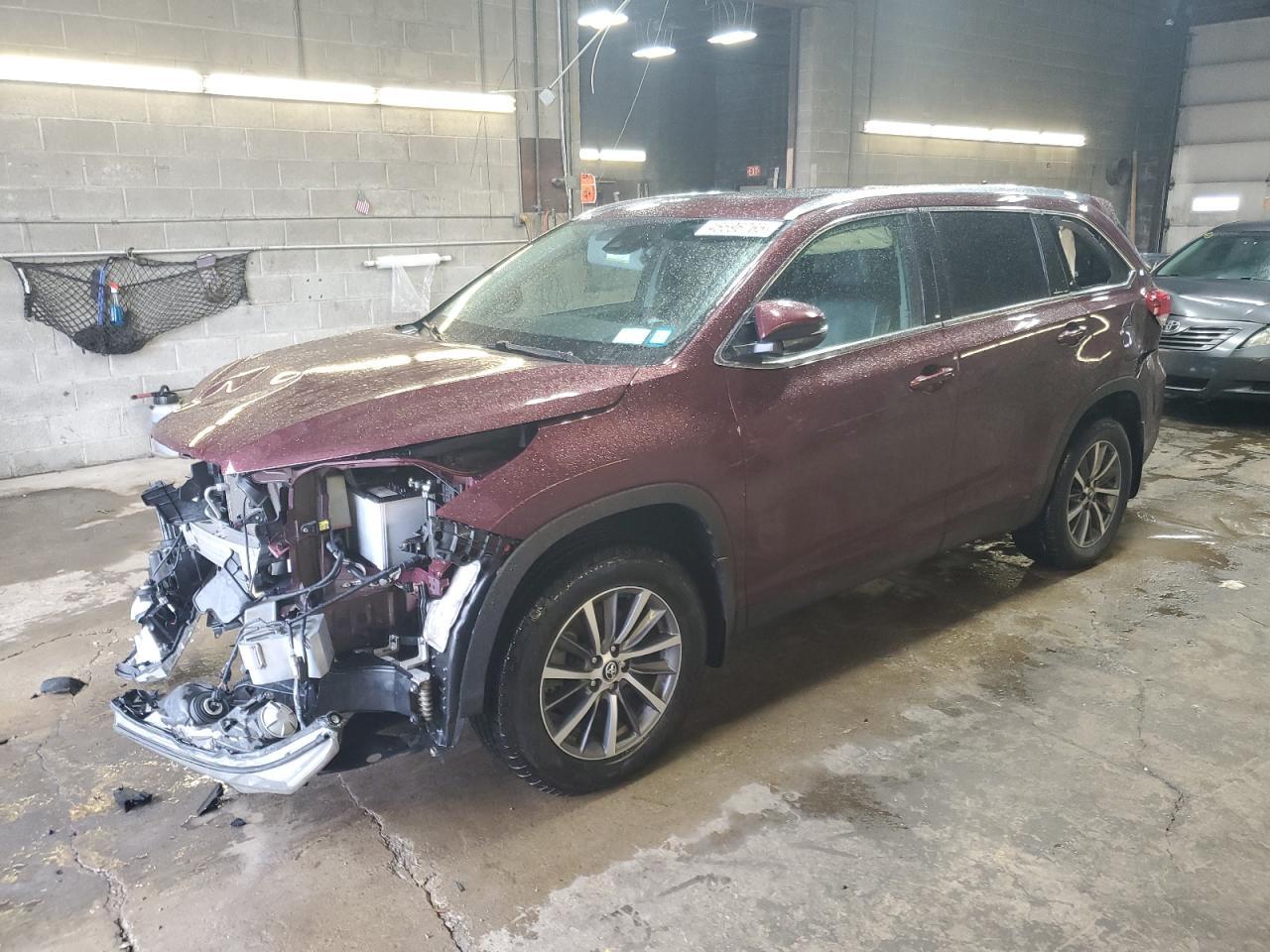 2019 TOYOTA HIGHLANDER