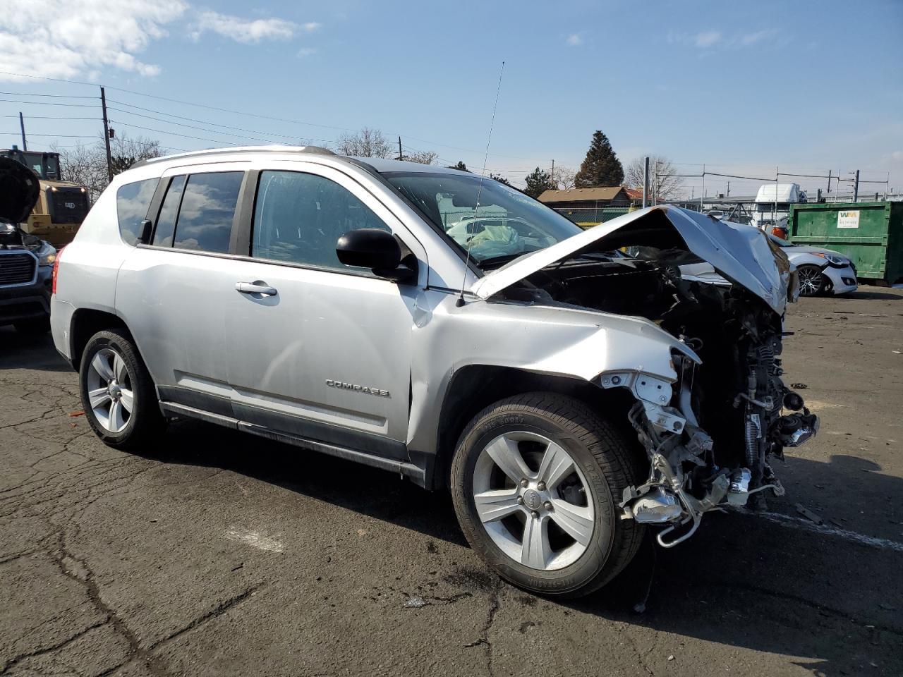 2011 JEEP COMPASS SP - Image 4
