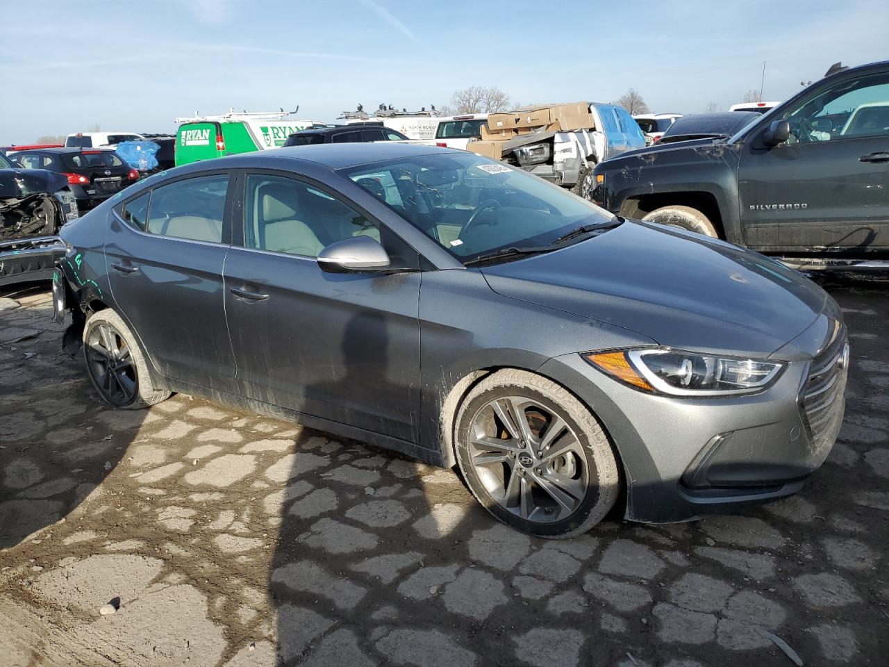 2018 HYUNDAI ELANTRA SE - Фото 4