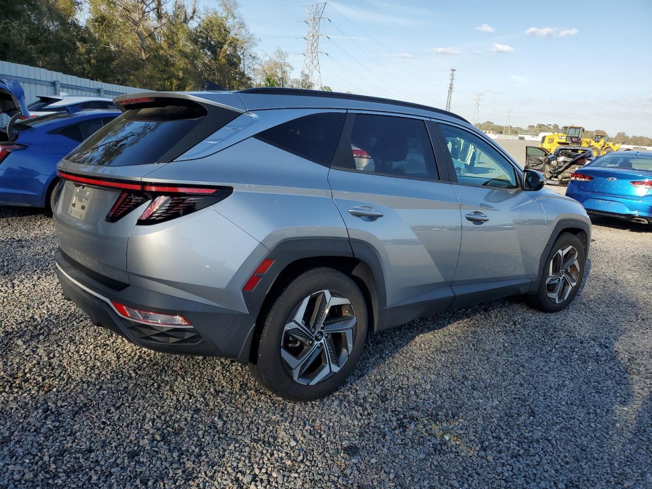 2022 HYUNDAI TUCSON SEL - Фото 3