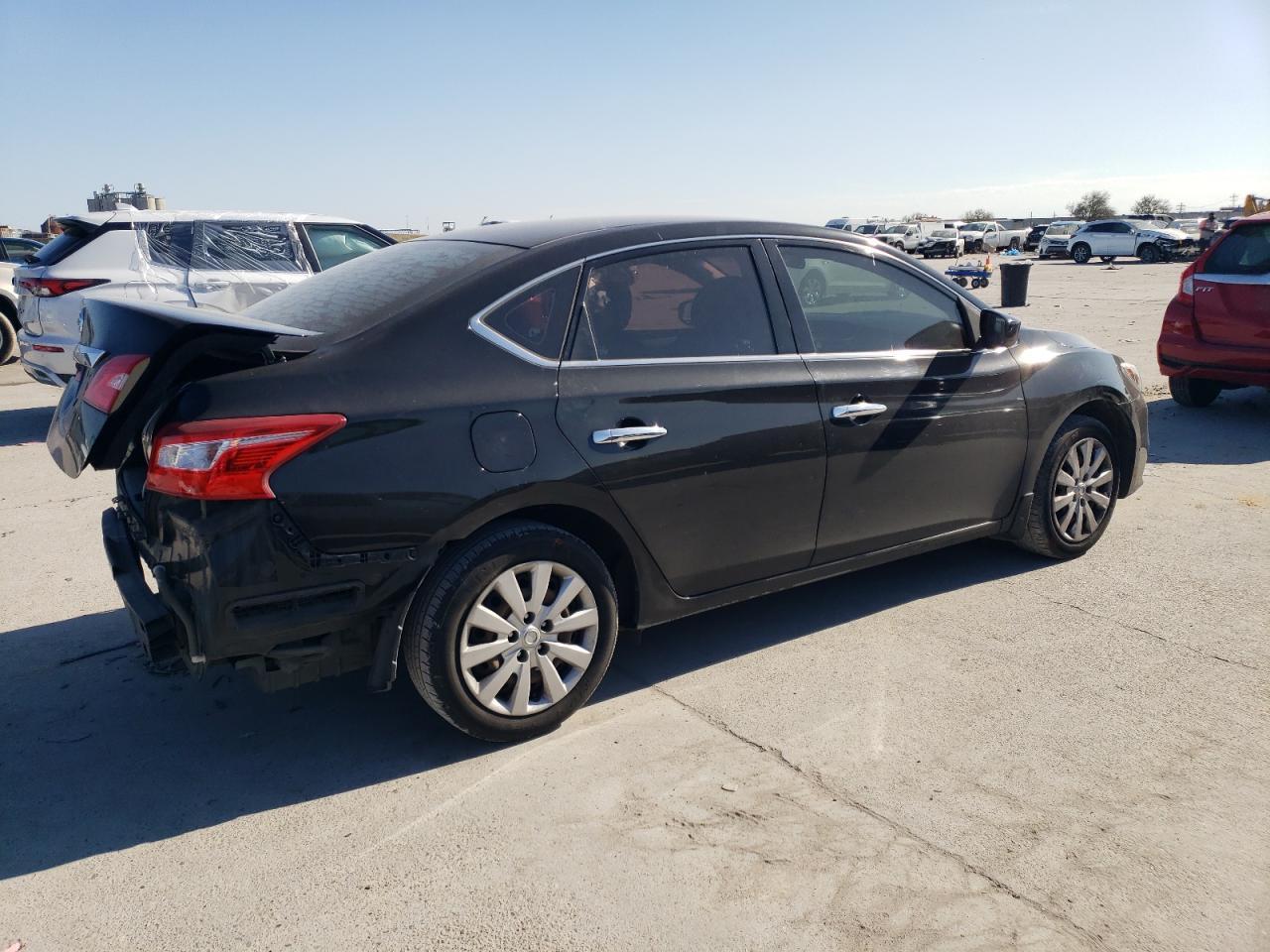 2018 NISSAN SENTRA S - Фото 3