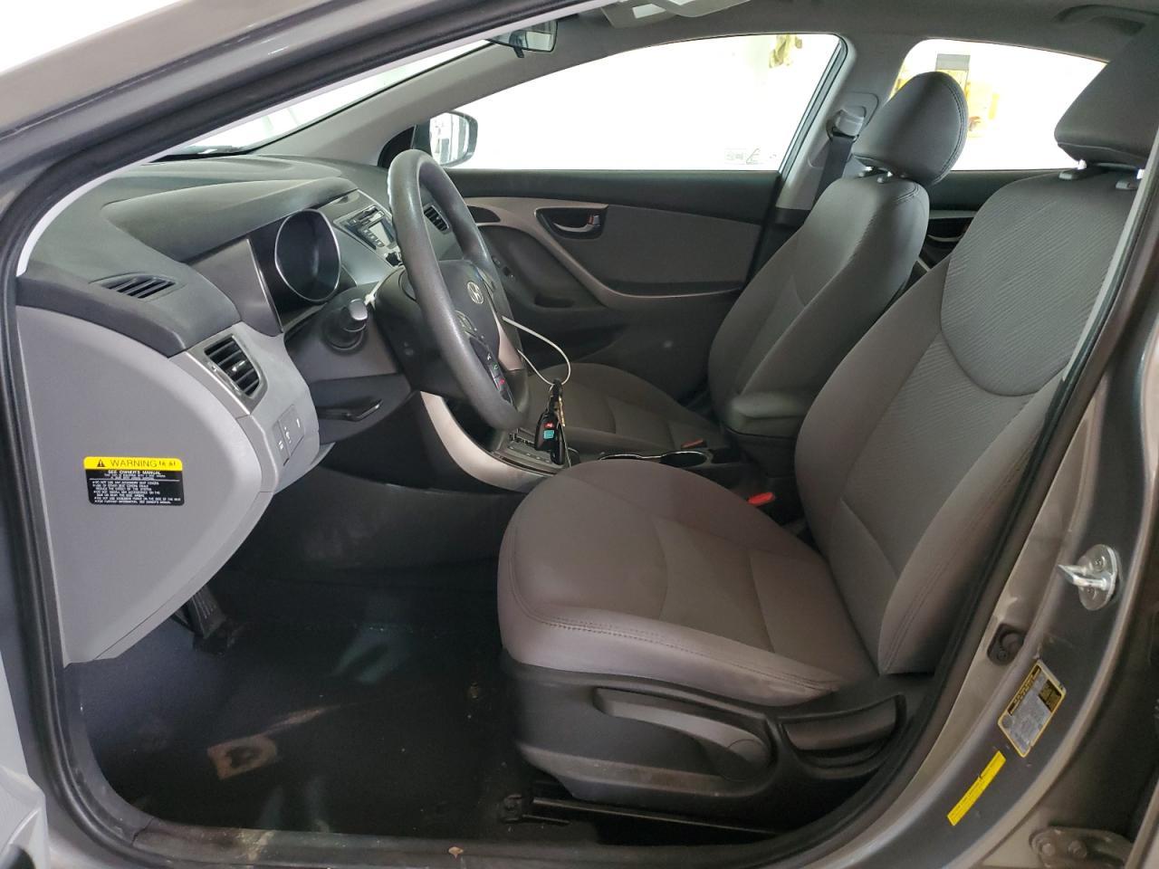 2013 HYUNDAI ELANTRA GL - Image 7