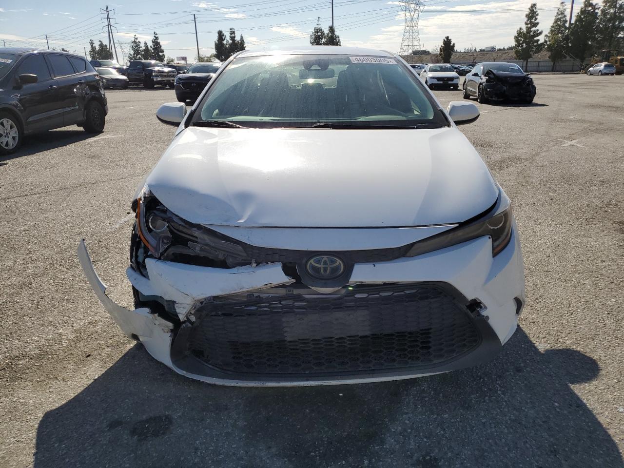 2020 TOYOTA COROLLA LE - Фото 5