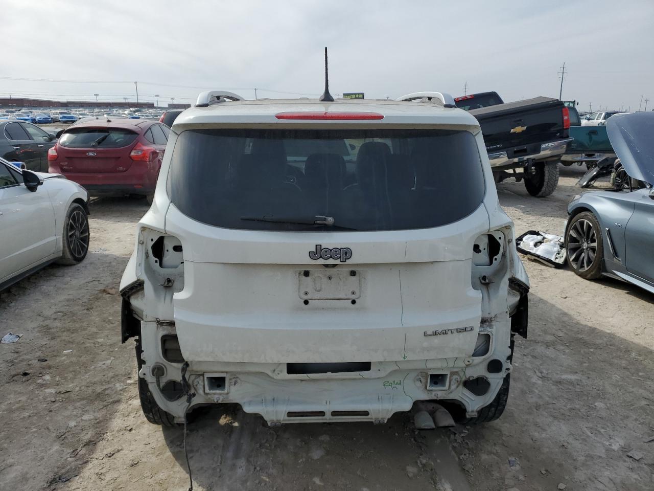 2016 JEEP RENEGADE L - Фото 6