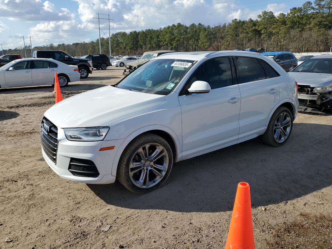 2016 AUDI Q3 PREMIUM