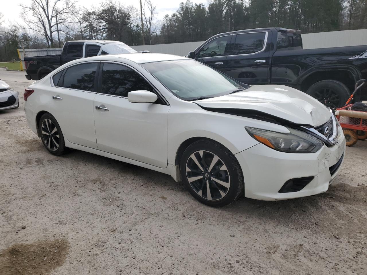 2018 NISSAN ALTIMA 2.5 - Фото 4