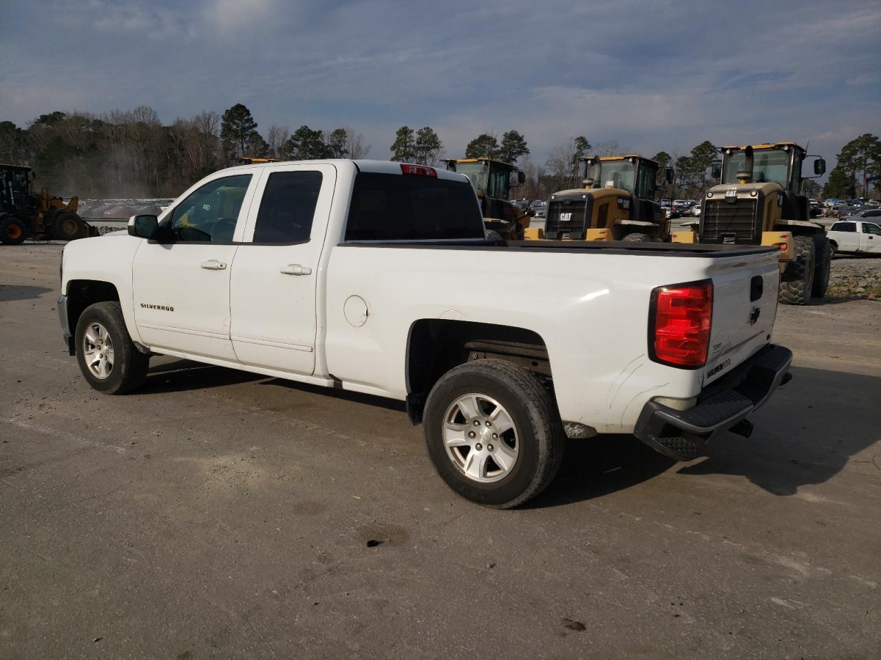 2019 CHEVROLET SILVERADO - Image 2