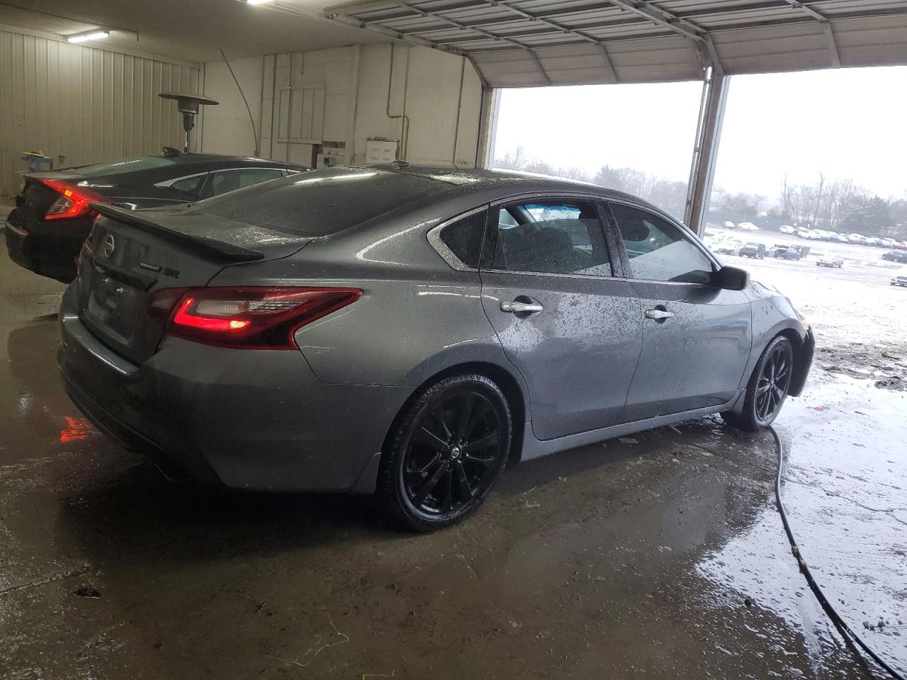 2018 NISSAN ALTIMA 2.5 - Фото 3