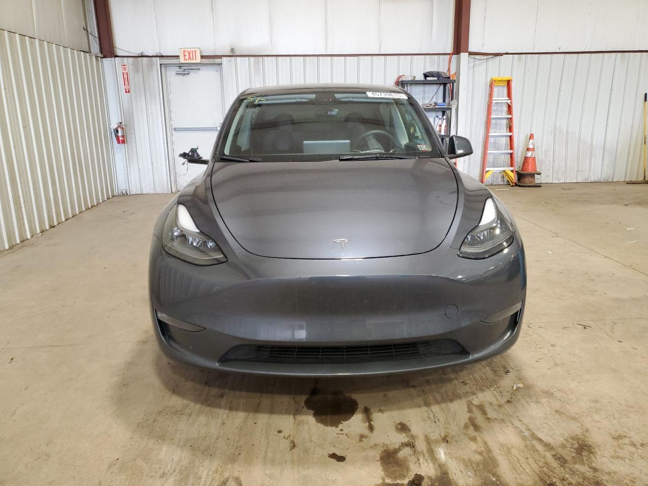 2023 TESLA MODEL Y - Image 5