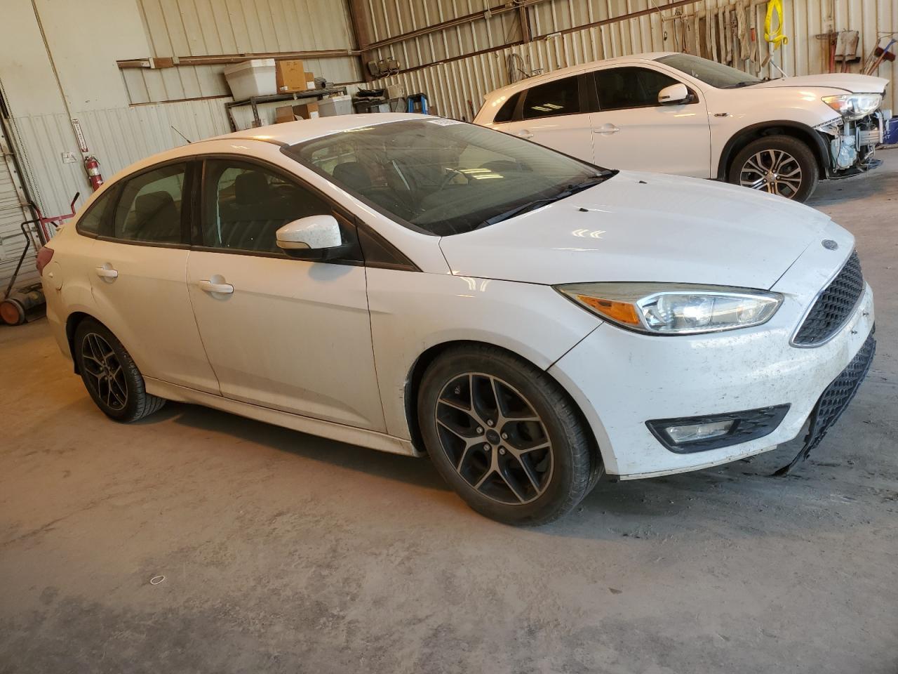 2016 FORD FOCUS SE - Фото 4