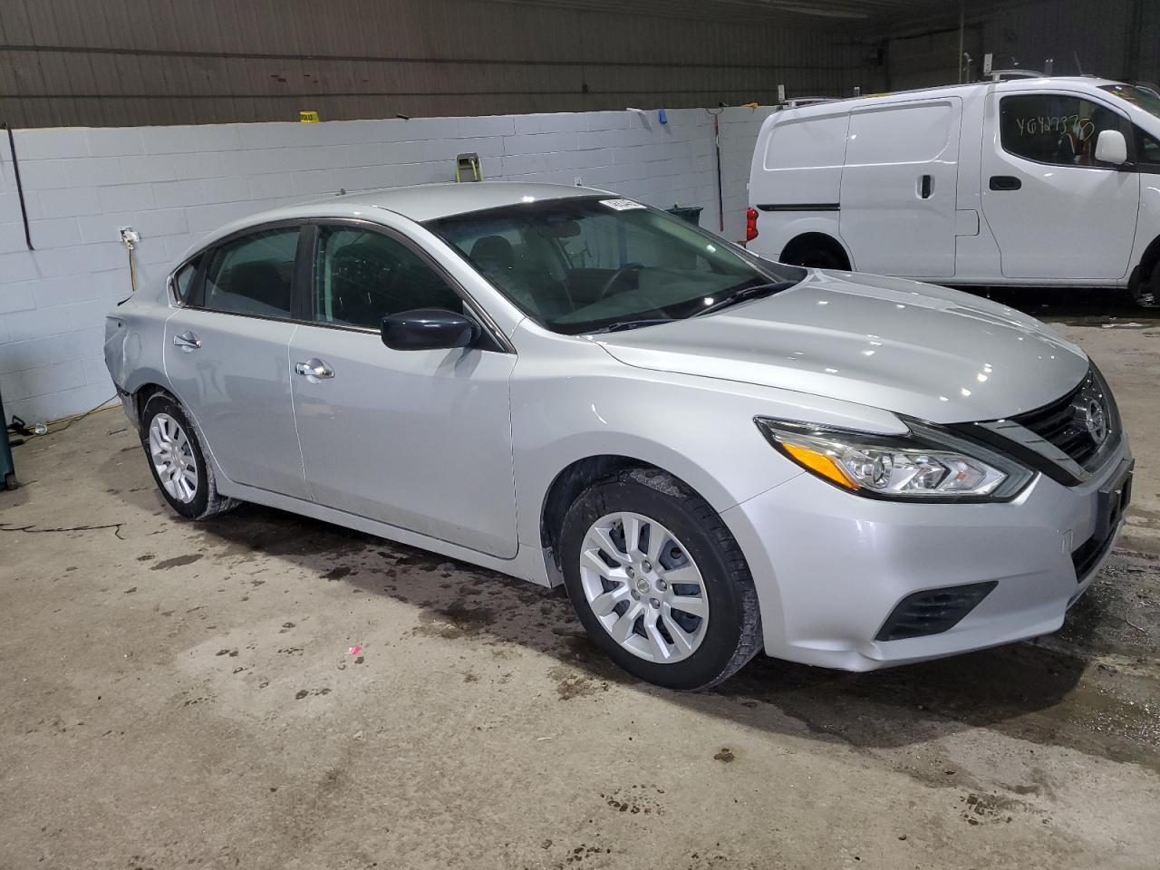 2017 NISSAN ALTIMA 2.5 - Image 4