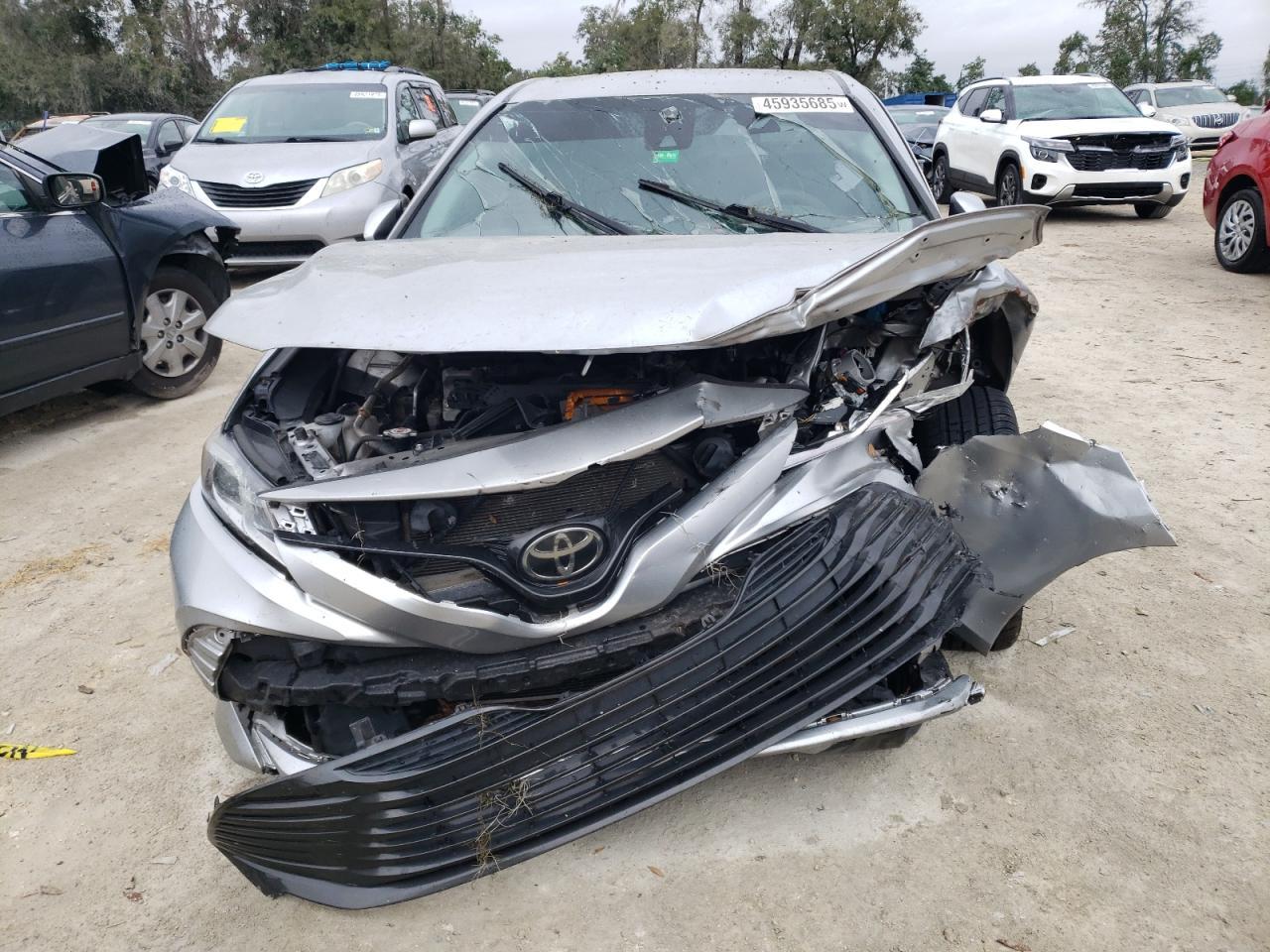 2018 TOYOTA CAMRY L - Фото 5
