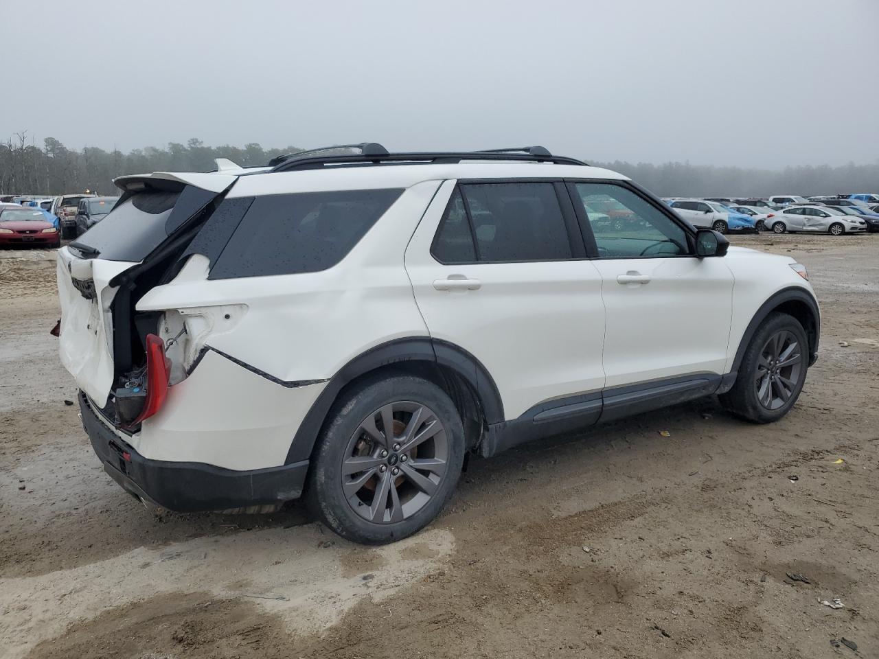 2022 FORD EXPLORER X - Image 3