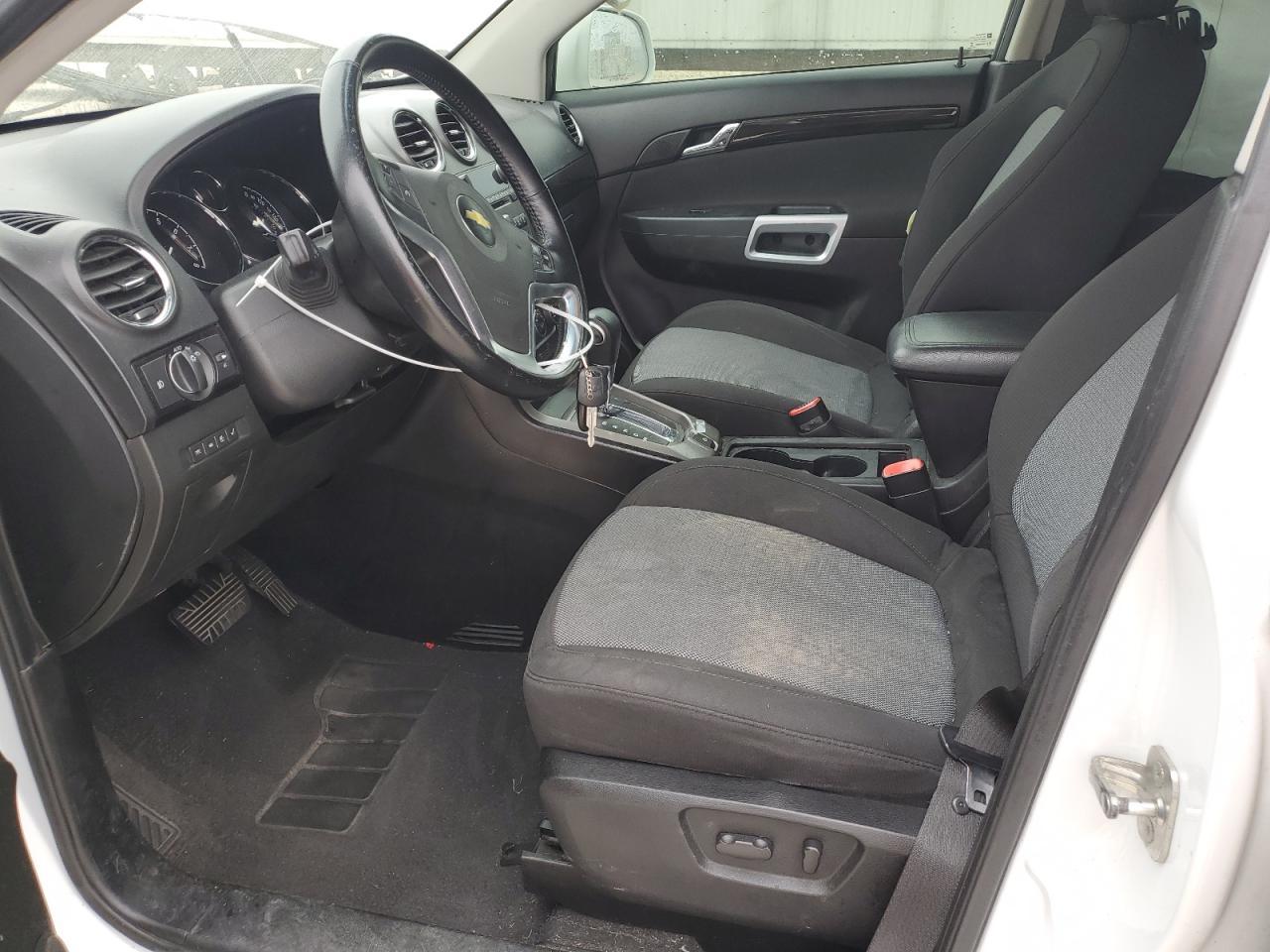 2014 CHEVROLET CAPTIVA LT - Image 7